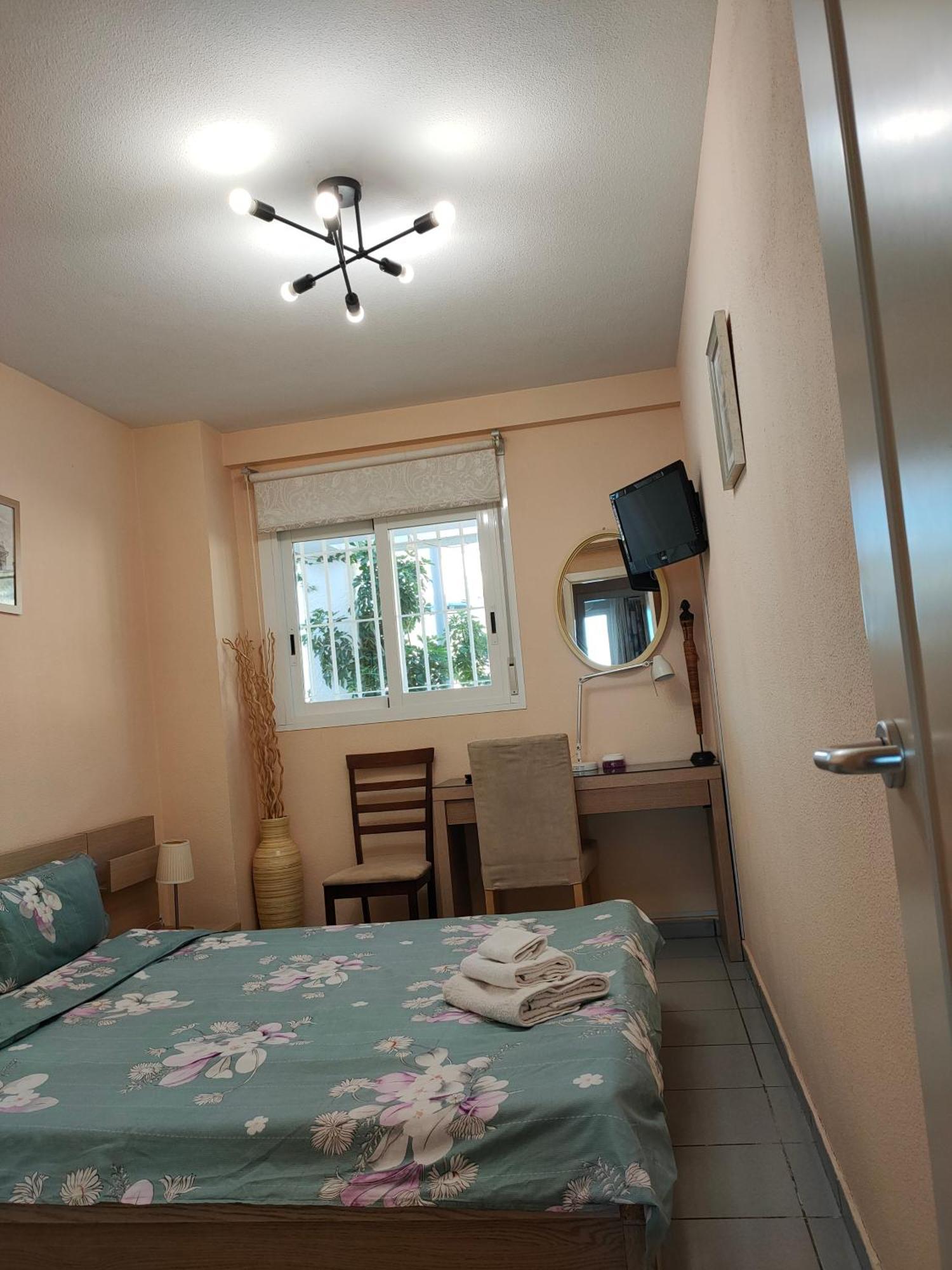 Appartement Piso En La Primera Linea Del Mar Con 2 *
